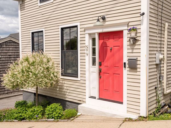 9 Fox Street , Portland, ME 04101