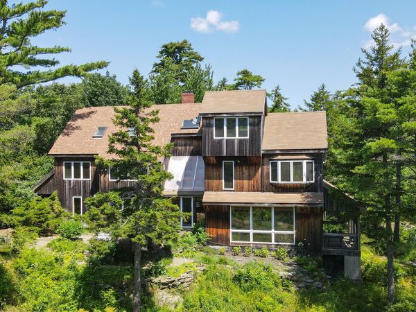 44 Timbercliffe Drive , Camden, ME 04843