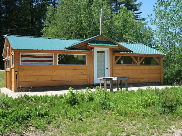 1070 Manchester Road , Belgrade, ME 04917