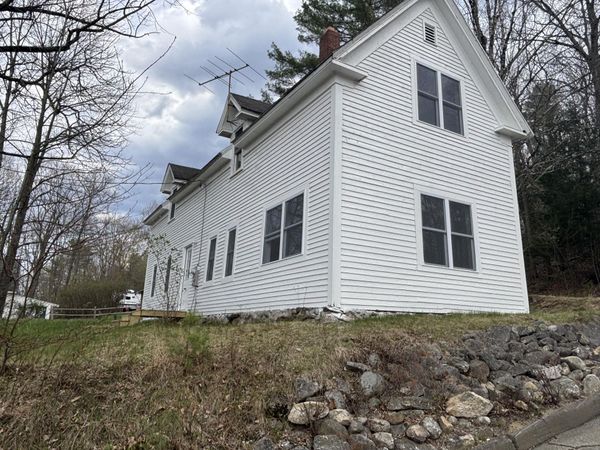 8 Walker Avenue , Norway, ME 04268