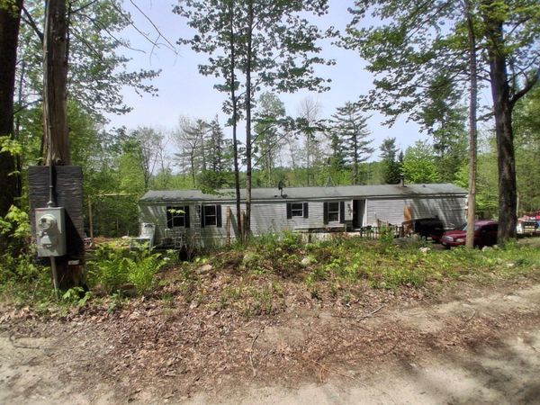 7 Stony Brook Drive , Paris, ME 04281