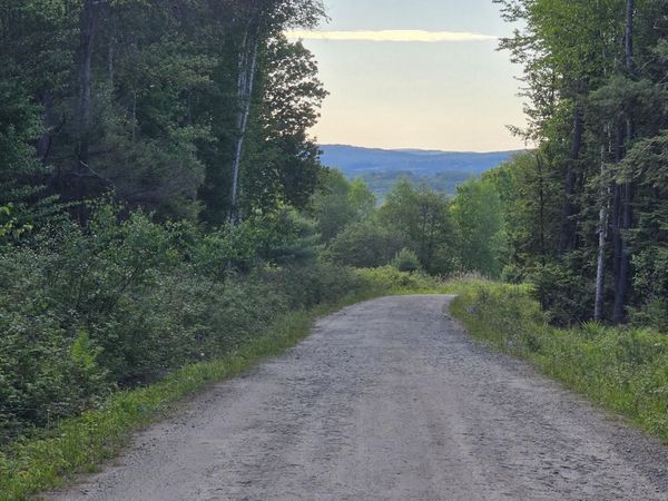 11 Richards Way , Norway, ME 04268