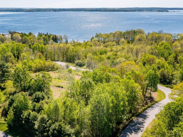 7 Highfields Lane , Northport, ME 04849