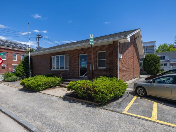 34 Bates Street , Lewiston, ME 04240