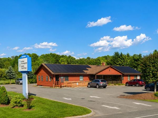 1365 Broadway , Bangor, ME 04401
