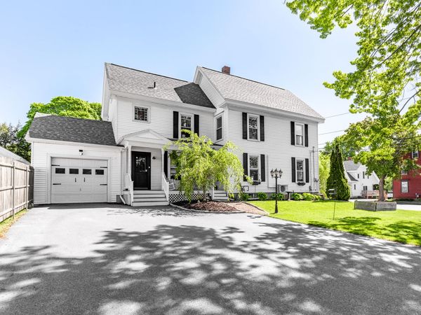 153 W Broadway , Bangor, ME 04401