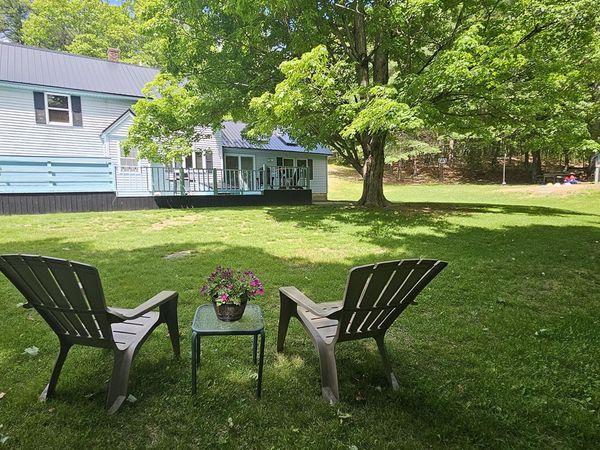 77 Maple Street , Farmingdale, ME 04344
