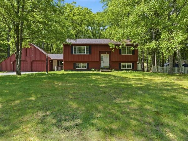 21 Goldeneye Drive, Topsham, ME 04086