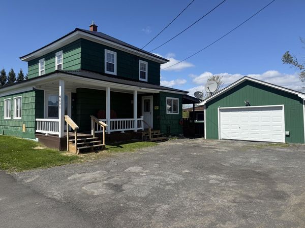 640 Main Street , Van Buren, ME 04785