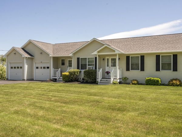192 Depot Road , Unit 1(A), Belgrade, ME 04917