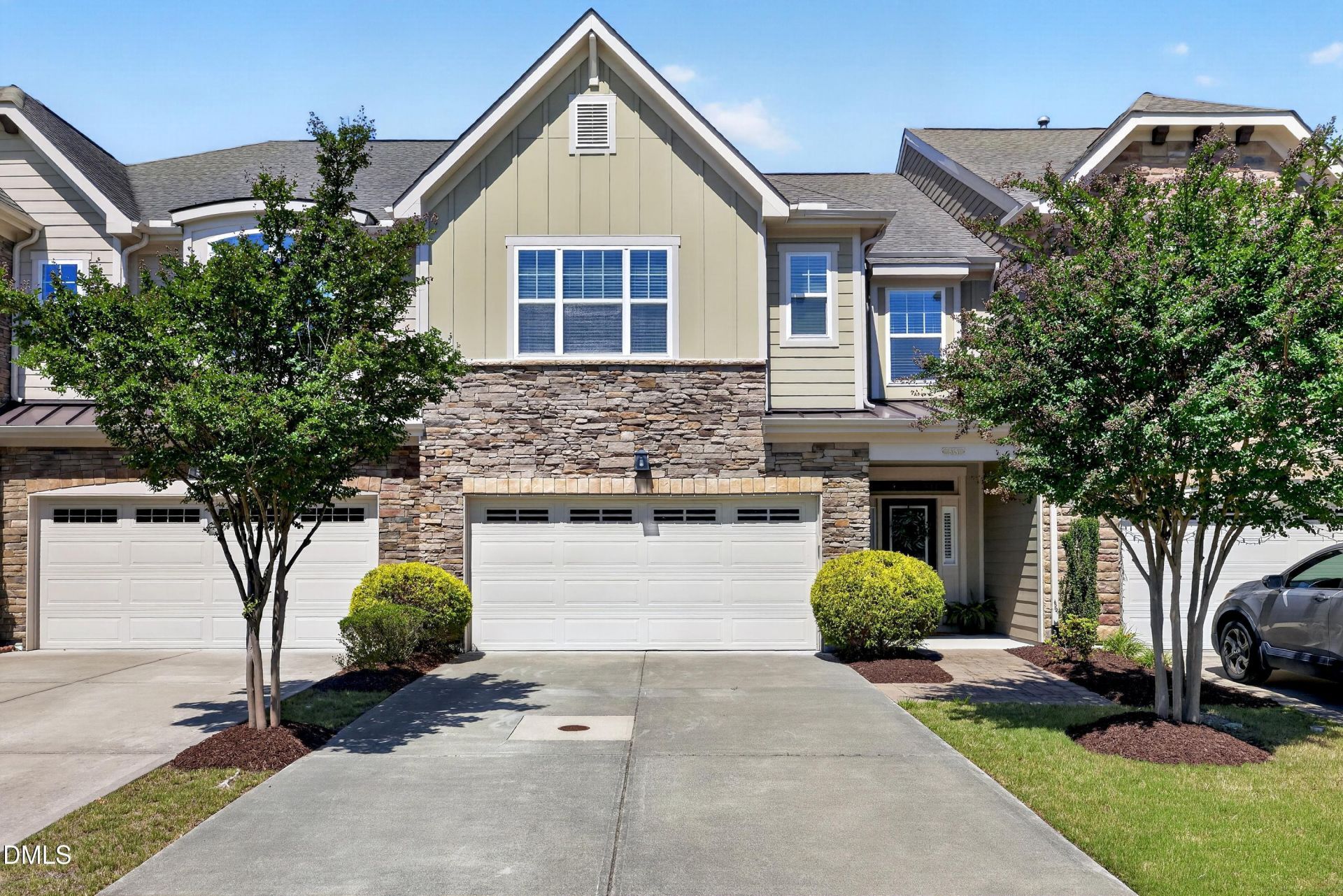 535 Methven Grove Drive, Cary, NC 27519 Main Photo