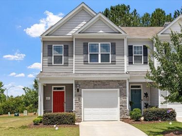 121 Enterprise Drive, Clayton, NC 27520