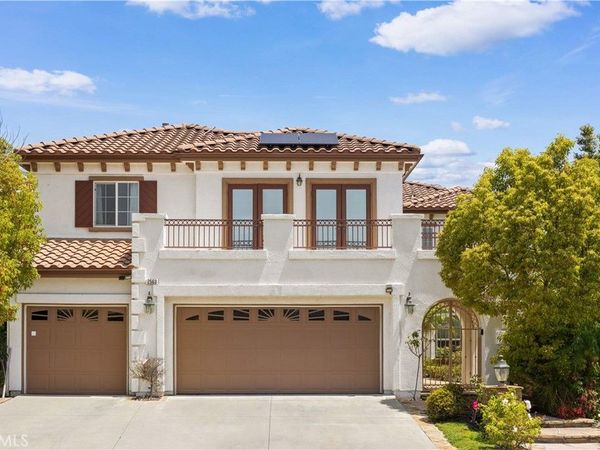 2563 N Falconer, Orange, CA 92867