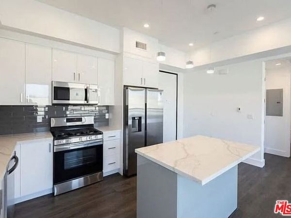 5254 Denny Avenue , Unit 202, North Hollywood, CA 91601