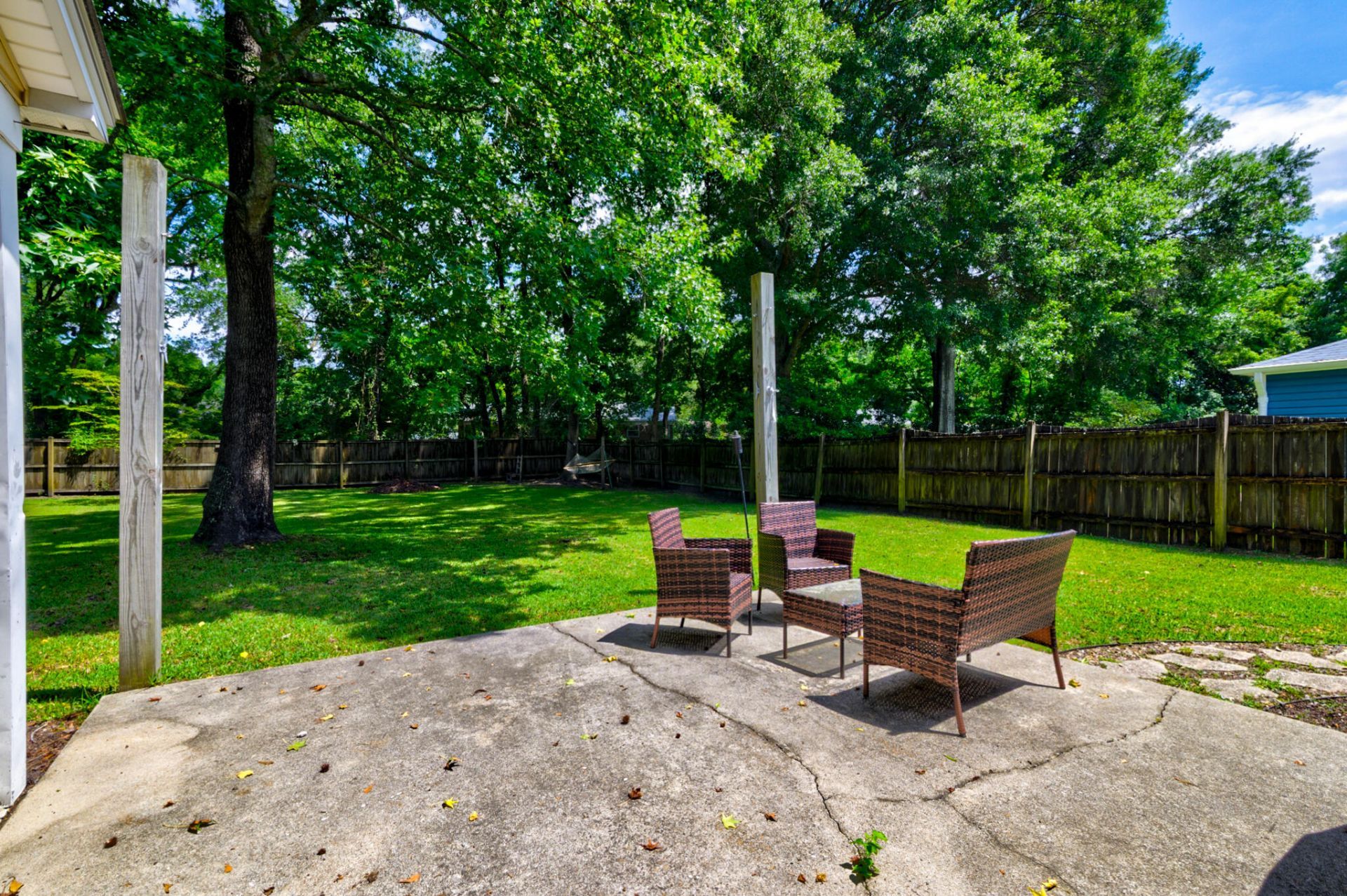 42 Woodleaf Court Photo 13