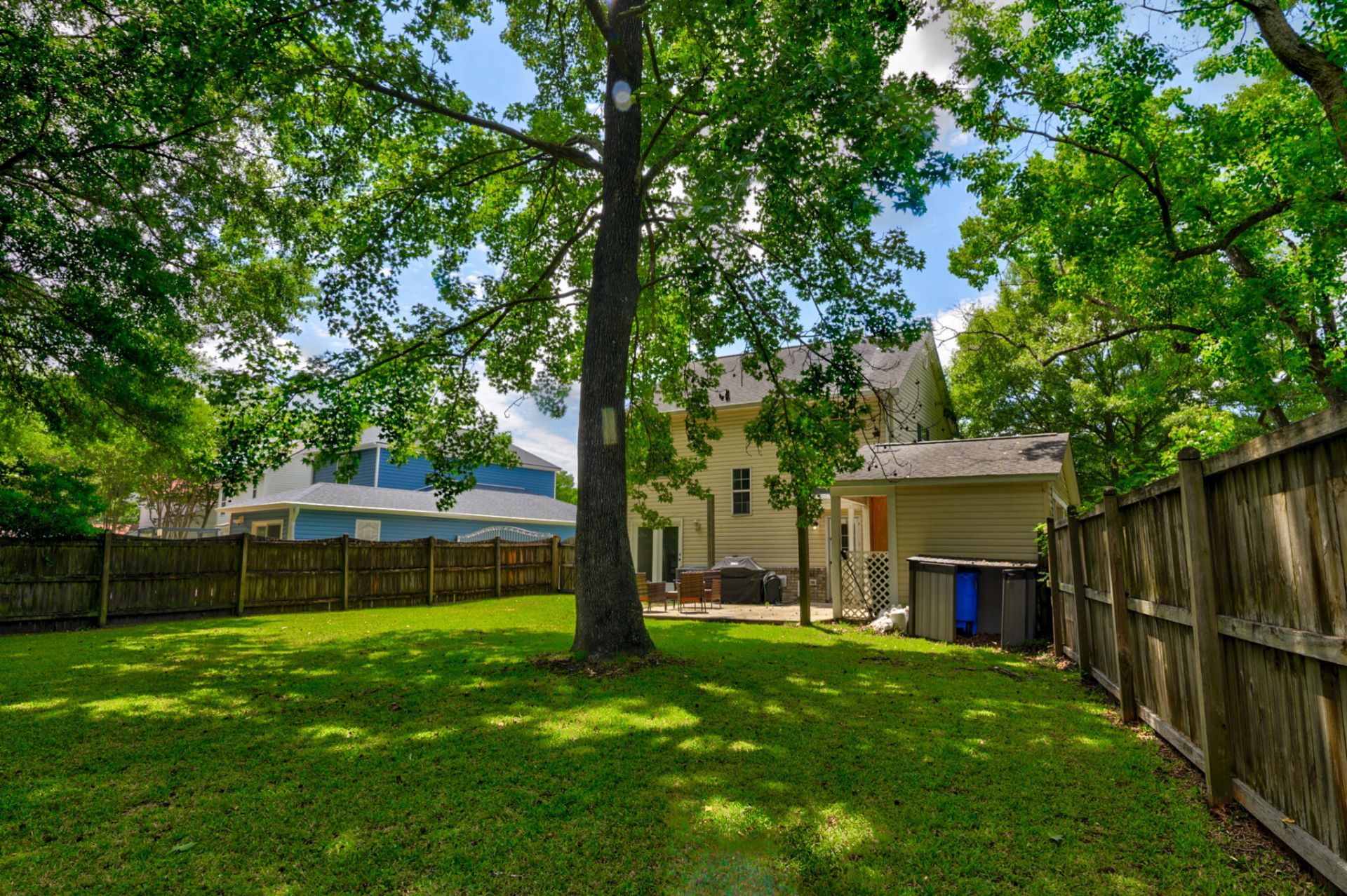 42 Woodleaf Court Photo 8