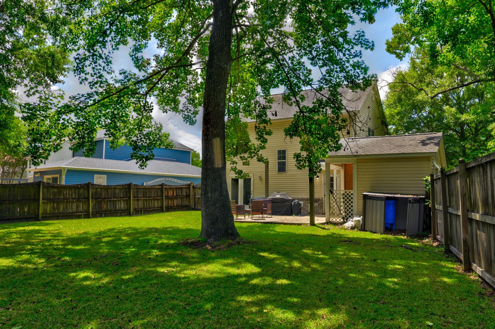 42 Woodleaf Court Photo 9