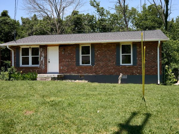 2741 Old Matthews Rd , Nashville, TN 37207