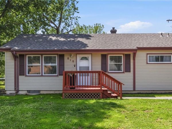 810 N 82nd Terrace, Kansas City, KS 66112