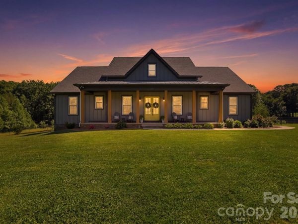 1881 E Maiden Road , Maiden, NC 28650