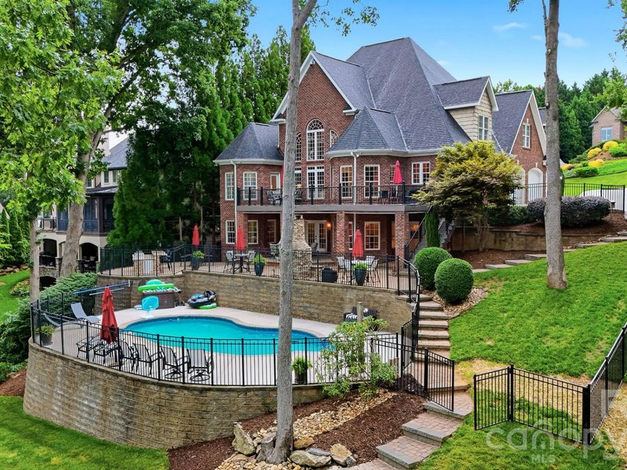 Property Image 45