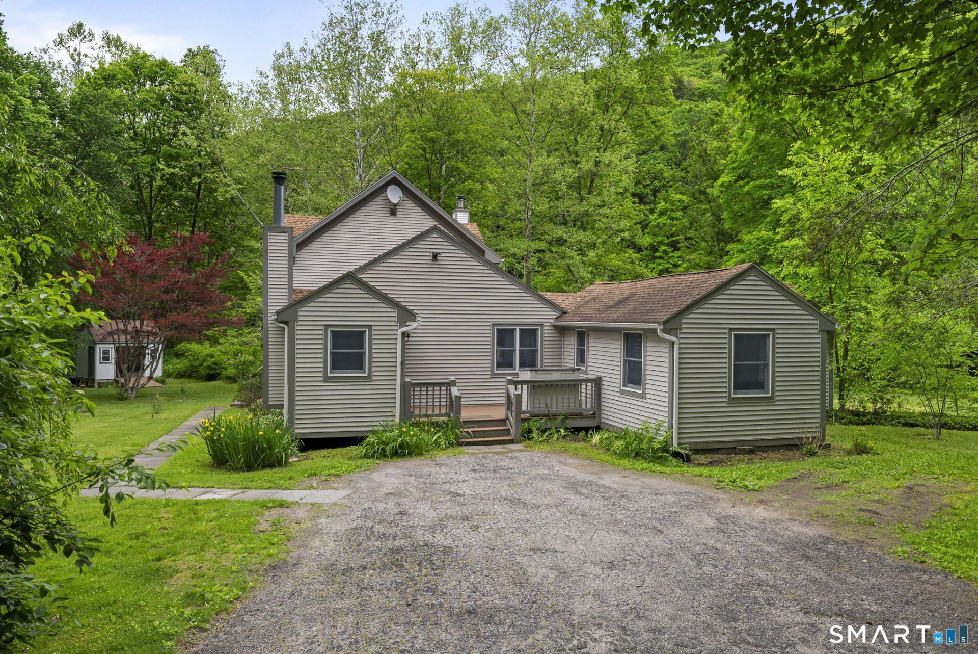 129 Gaylord, New Milford, CT 06755 Main Photo