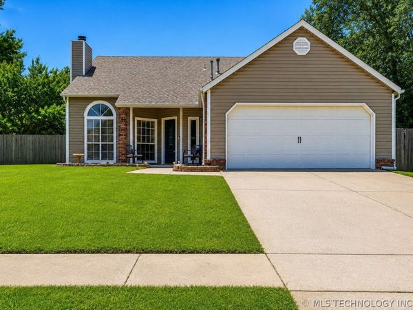 1910 S Fir Place , Broken Arrow, OK 74012