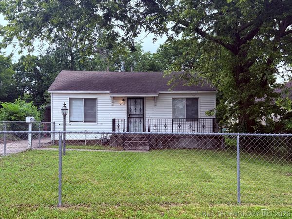 4137 S 34th West Avenue , Tulsa, OK 74136