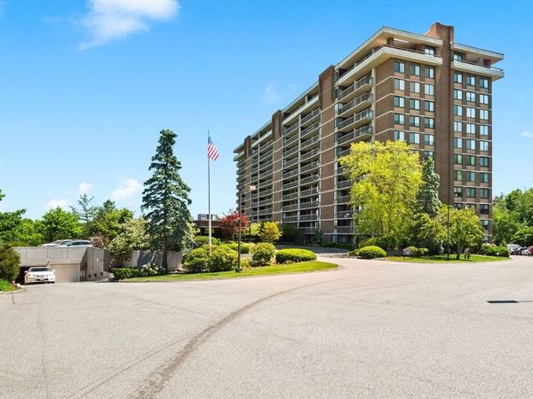 40 Village Rd, Unit 709, Middleton, MA 01949