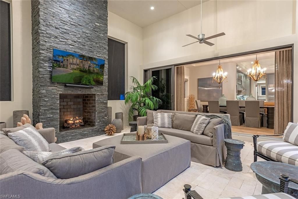 3170 Crayton Rd , Naples, FL 34103 Photo