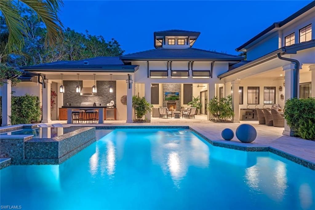 3170 Crayton Rd , Naples, FL 34103 Photo