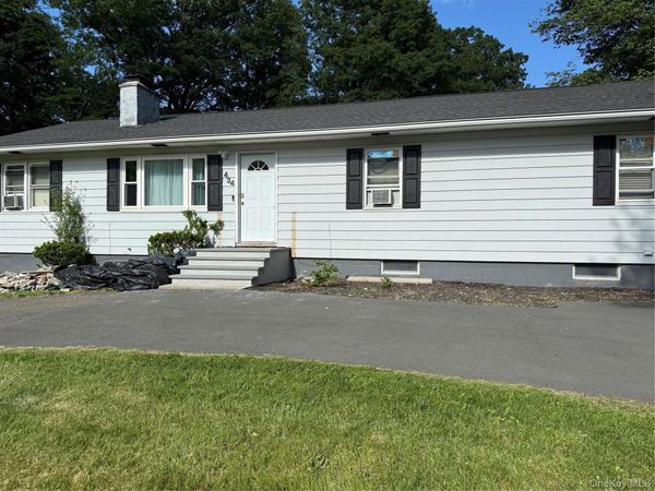434 Nashopa Road , Bloomingburg, NY 12721