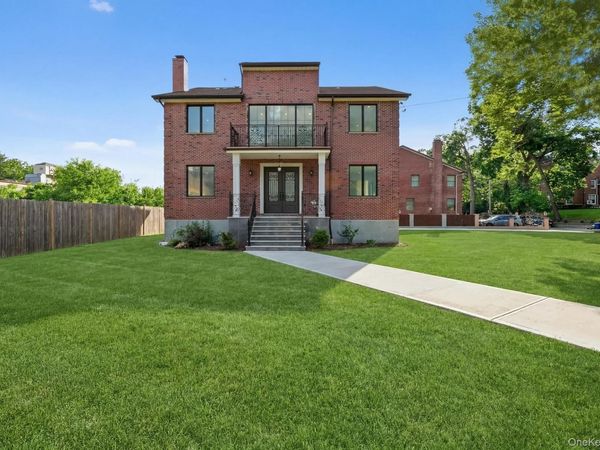 19412 Dunton Avenue , Hollis, NY 11423