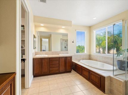 8704 Tapaderas Loop, Roseville, CA 95747 Photo