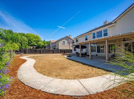 8704 Tapaderas Loop, Roseville, CA 95747 Photo