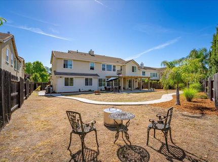 8704 Tapaderas Loop, Roseville, CA 95747 Photo