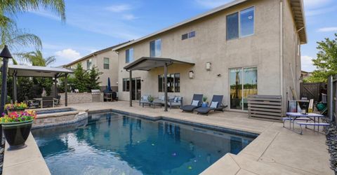 1607 Redmond Dr, Rocklin, CA 95765 Photo