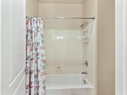 5950 Tanus Cir, Rocklin, CA 95677 Photo