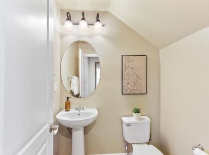 5950 Tanus Cir, Rocklin, CA 95677 Photo