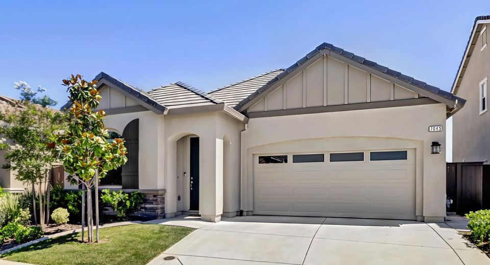 7049 Lakehaven Dr, Roseville, CA 95747 Photo
