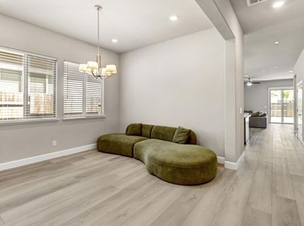 7049 Lakehaven Dr, Roseville, CA 95747 Photo