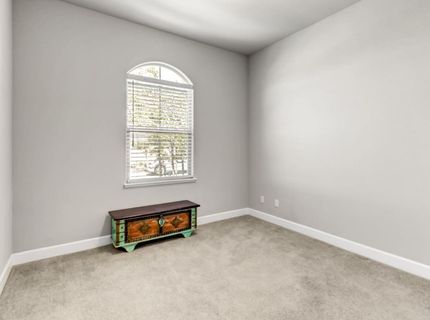 7049 Lakehaven Dr, Roseville, CA 95747 Photo