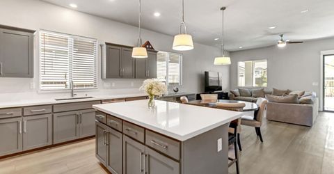 7049 Lakehaven Dr, Roseville, CA 95747 Photo
