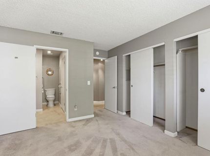 7526 Sunfaire Ln, Sacramento, CA 95828 Photo