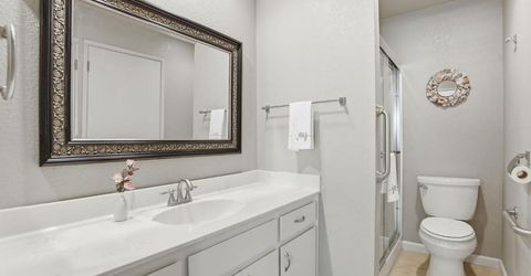 7526 Sunfaire Ln, Sacramento, CA 95828 Photo