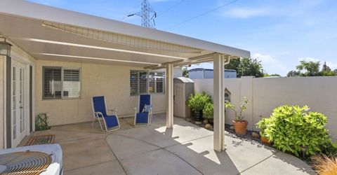 7526 Sunfaire Ln, Sacramento, CA 95828 Photo