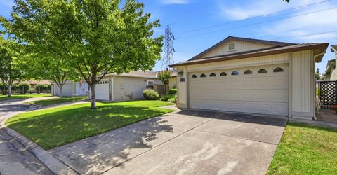 7526 Sunfaire Ln, Sacramento, CA 95828 Photo
