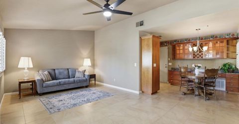 7526 Sunfaire Ln, Sacramento, CA 95828 Photo