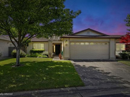 7526 Sunfaire Ln, Sacramento, CA 95828 Photo