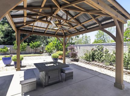 10014 Blossom Ridge Dr, Elk Grove, CA 95757 Photo